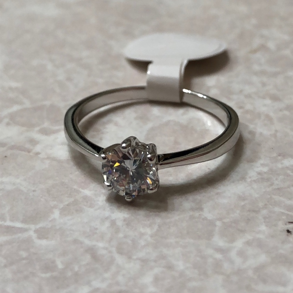 ❤️CZ round Sterling S. Ring❤️ - Picture 6 of 8